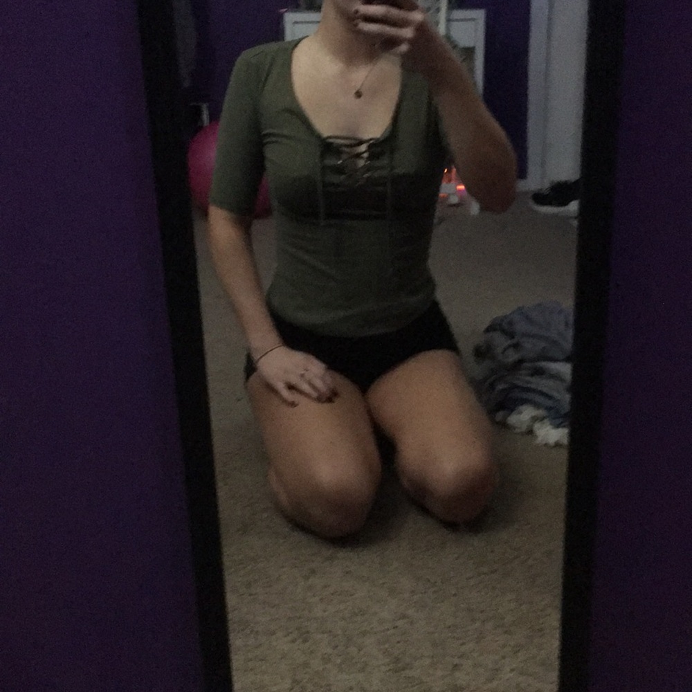 xs fits like small/medium